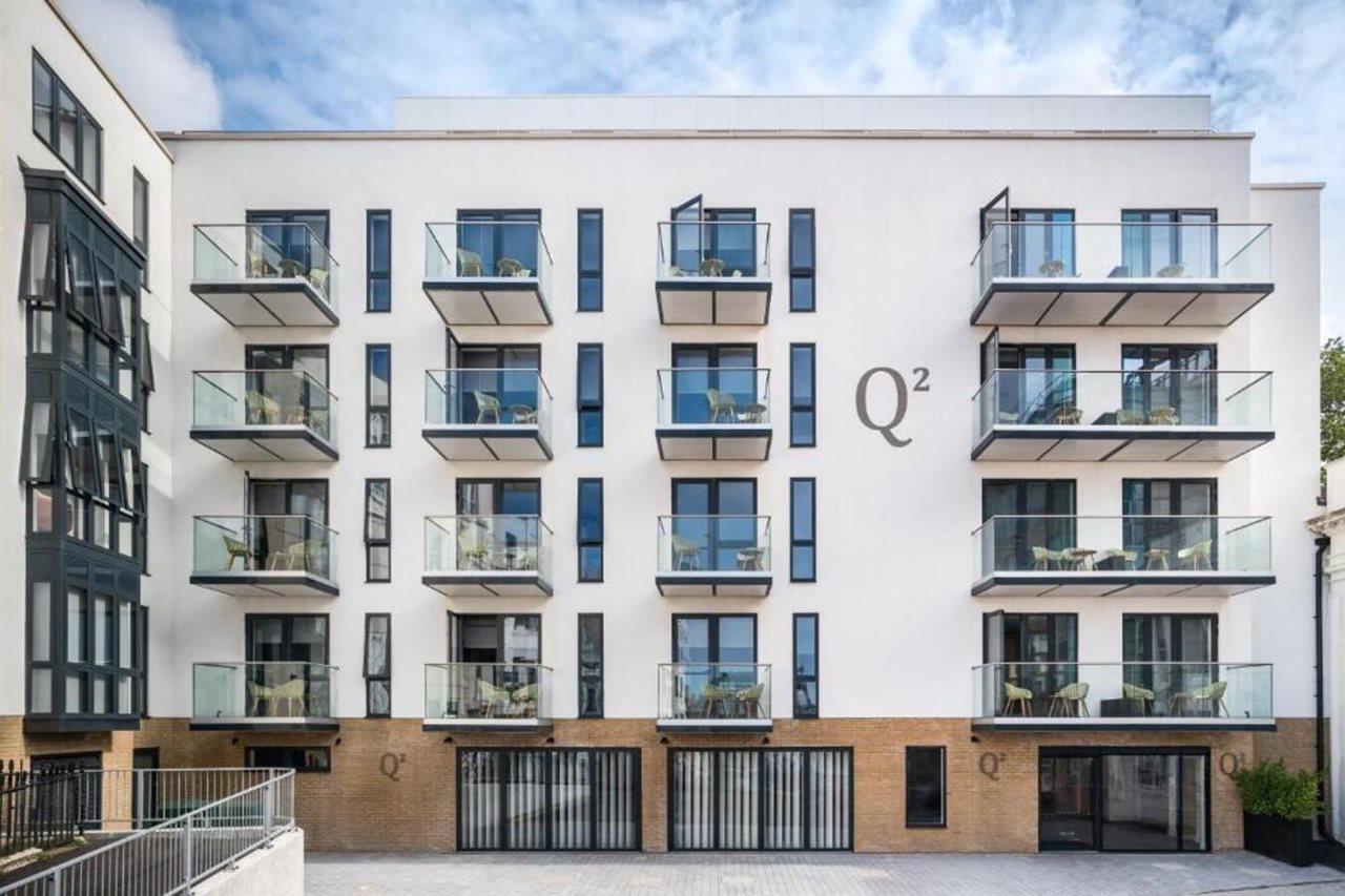 Q Square By Supercity Aparthotels Hove Buitenkant foto